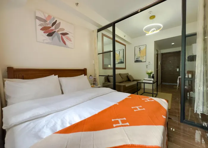 1br Makati, Air Residences M008 Apartment