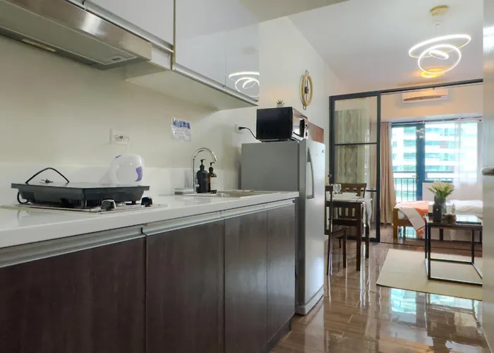 1br Makati, Air Residences M008 *