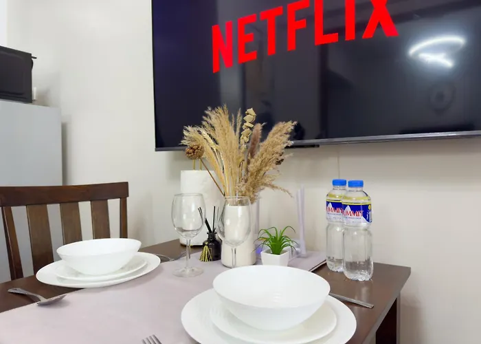 1br Makati, Air Residences M008 Apartment *